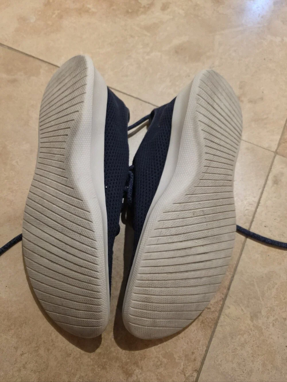 Women's Navy Blue AllBirds Tree Runner Size 9 Good Used Condition